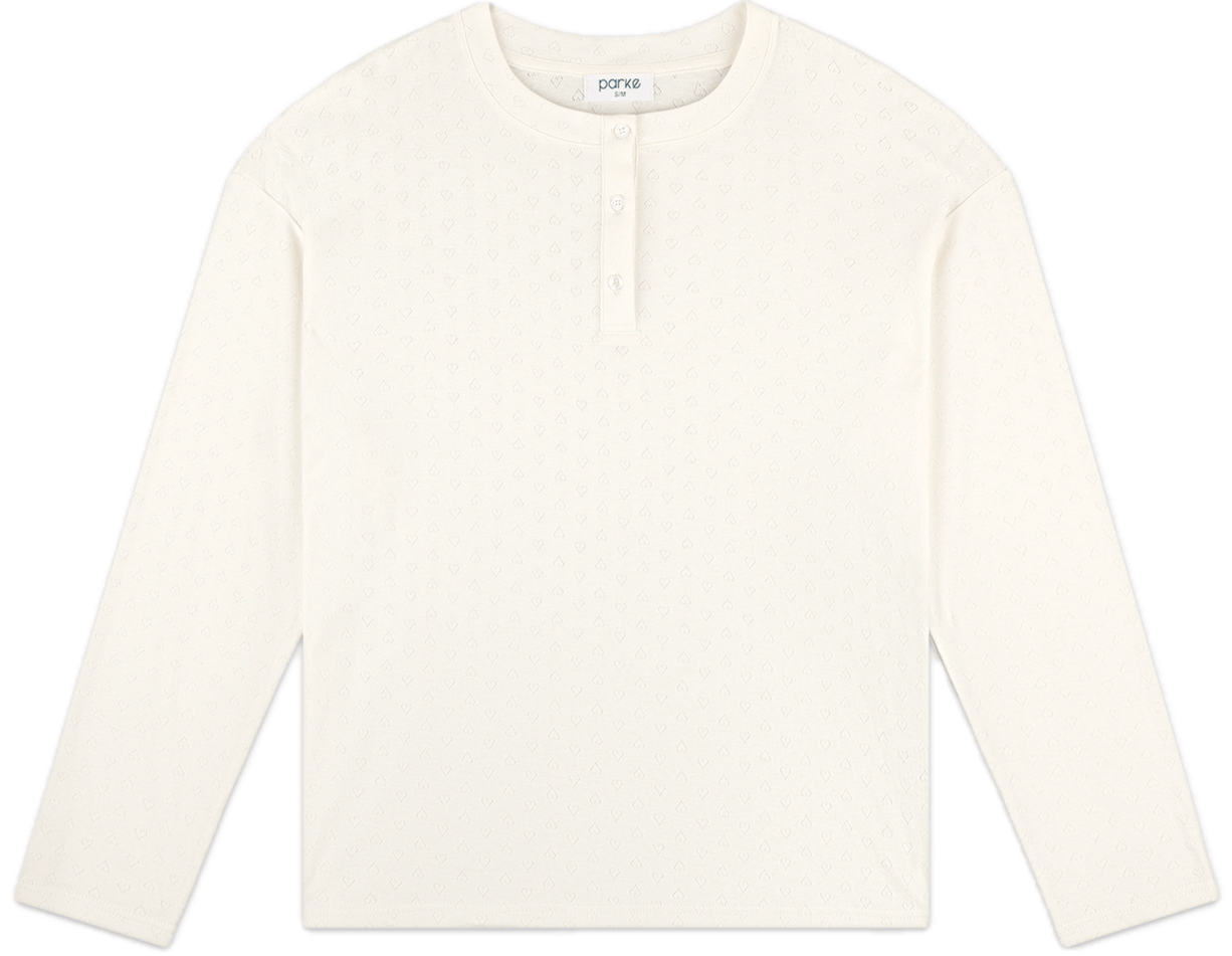 heart pointelle henley flat lay -white