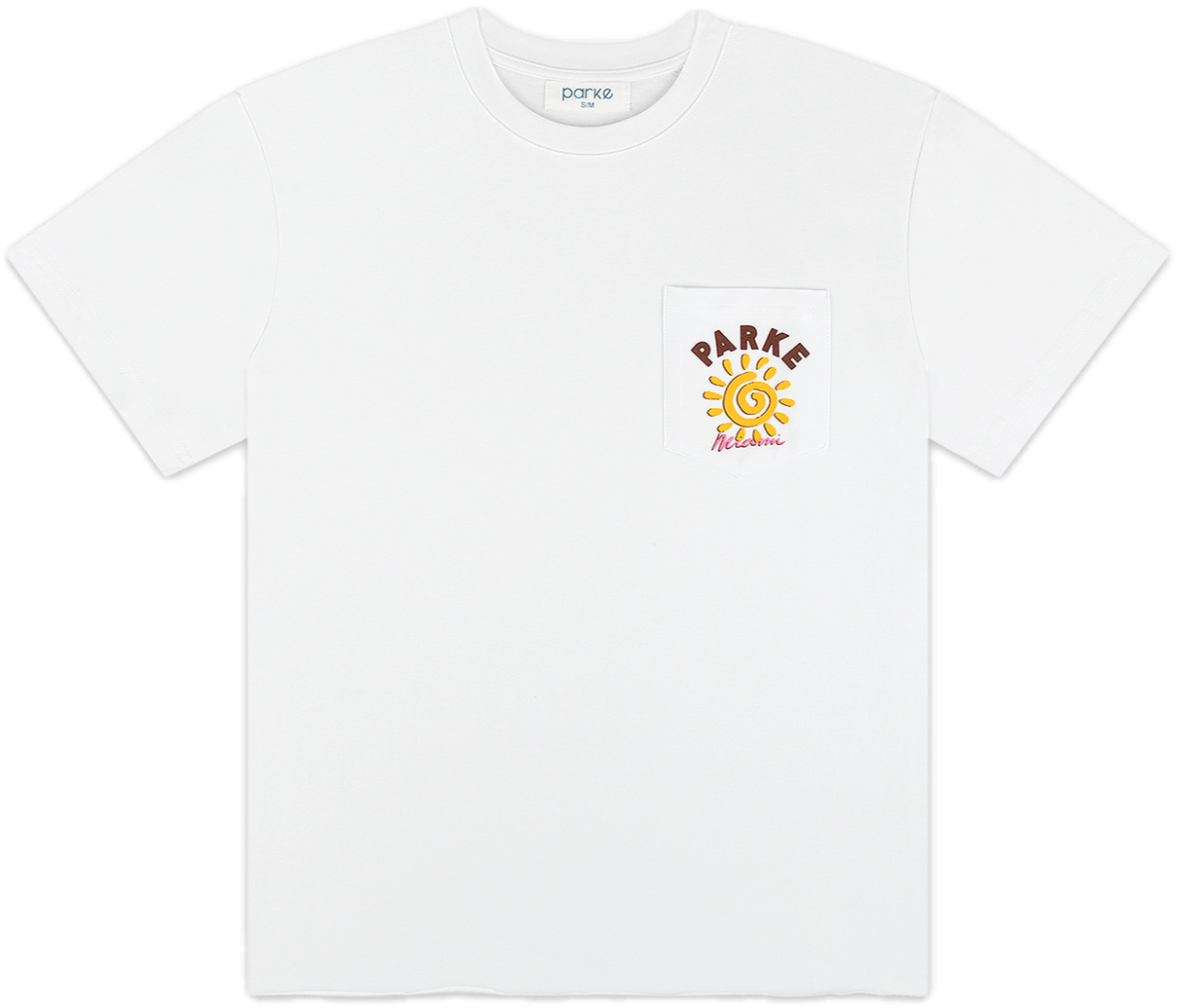 wynwood walls tee flat lay - white